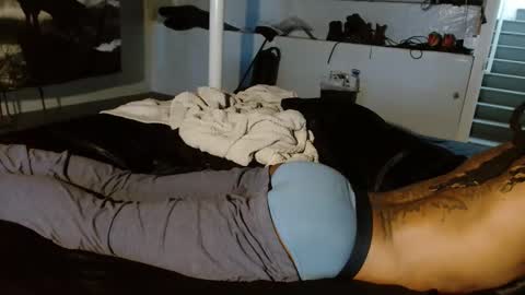 xxxjrstrokesxxx online show from 5, 1, 2026