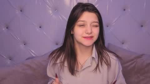 Snapshot of xxxnaughtyfoxxx chatting on 3, 6, 2026 foxy online show from 3, 6, 2026