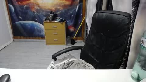 Lana online show from 15, 10, 2025