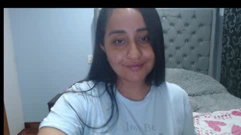 Lunhaa   online show from 17, 2, 2025