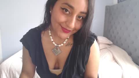 Lunhaa   online show from 24, 9, 2025