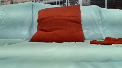 Lil Luna online show from 4, 1, 2025