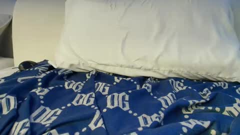 Lil Luna online show from 17, 2, 2025