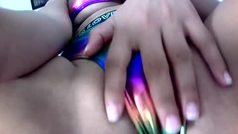 Lil Luna online show from 27, 2, 2025