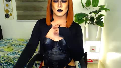 QueenMarina online show from 4, 6, 2026