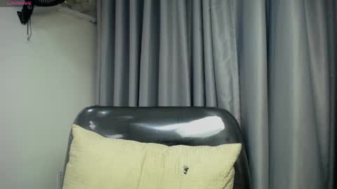 yazhini online show from 20, 4, 2026