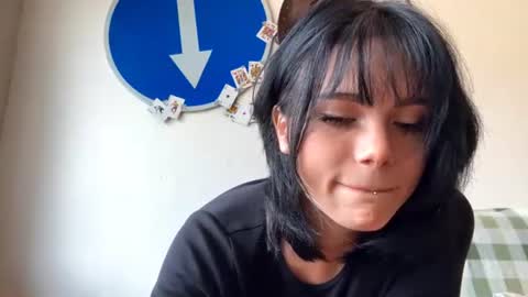 Snapshot of yaelkozee chatting on 5, 8, 2026 yaelkozee online show from 5, 8, 2026