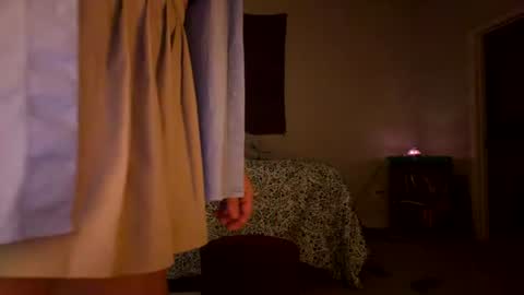 yagirlpeachezzz online show from 30, 6, 2026