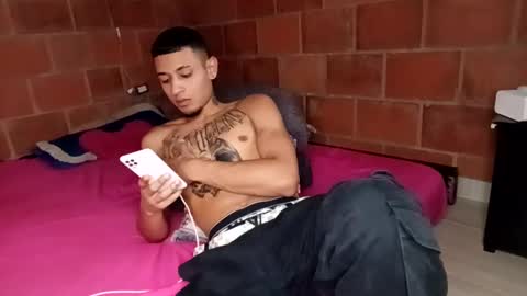 Snapshot of yajz chatting on 16, 10, 2025 Yajz online show from 16, 10, 2025