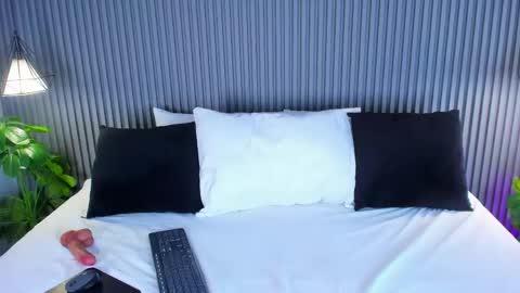 Snapshot of yalezka_ chatting on 9, 5, 2026 Yalezka online show from 9, 5, 2026