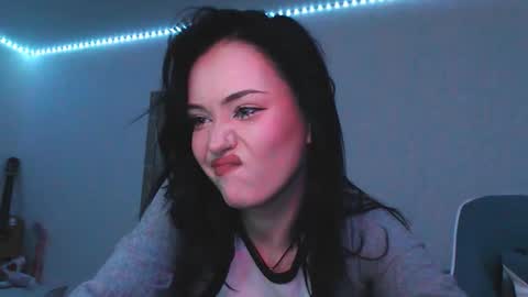 Snapshot of yamilean chatting on 2, 3, 2025 Yami online show from 2, 3, 2025