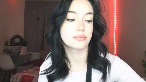 Snapshot of yamilean chatting on 13, 12, 2025 Yami online show from 13, 12, 2025