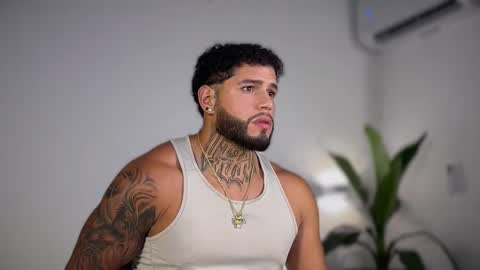 yamp sambrano online show from 22, 11, 2025