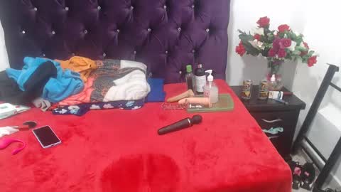 Snapshot of yandal__iris chatting on 24, 11, 2025 Yandal online show from 24, 11, 2025