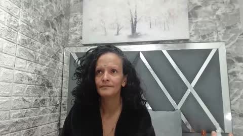 Snapshot of yanetrose chatting on 3, 11, 2025 yanetrose online show from 3, 11, 2025