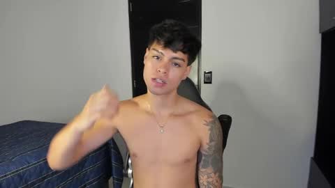 Snapshot of yanpaul83 chatting on 18, 11, 2025 yanpaul83 online show from 18, 11, 2025