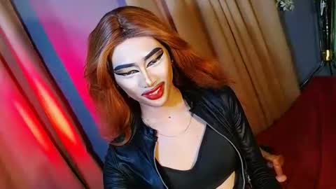 miss yasii online show from 12, 1, 2025