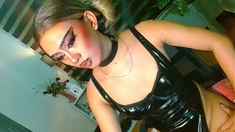 miss yasii online show from 23, 4, 2026