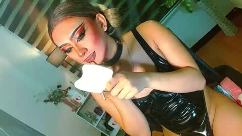 miss yasii online show from 27, 4, 2026