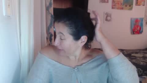 yasmin_love85 online show from 12, 2, 2025
