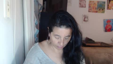 yasmin_love85 online show from 24, 9, 2025