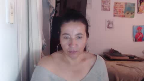 yasmin_love85 online show from 29, 9, 2025