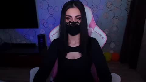 yasmina online show from 1, 4, 2026