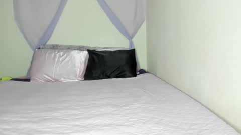 Yasmina online show from 15, 11, 2025