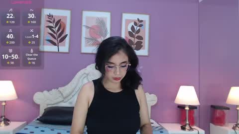 Yaya  online show from 17, 5, 2026