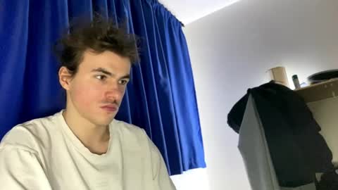 yayay333 online show from 5, 4, 2026