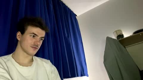 yayay333 online show from 21, 4, 2026