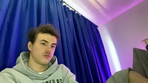 yayay333 online show from 25, 4, 2026