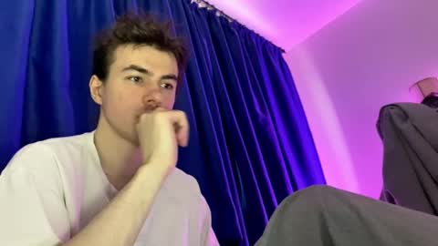 yayay333 online show from 26, 4, 2026