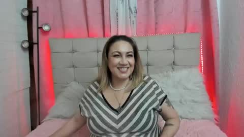 Snapshot of yayita_mature chatting on 1, 3, 2025 yayita online show from 1, 3, 2025