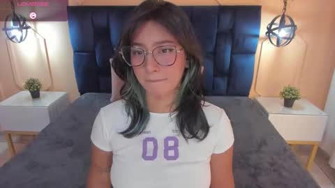 Yazmin online show from 27, 2, 2025