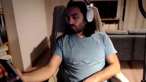 yeeaahoo online show from 15, 2, 2026