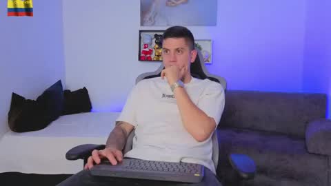 YEIKO ROMERO online show from 26, 4, 2026