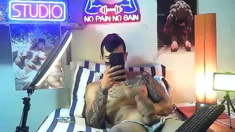 Snapshot of yeisoncastellanos1999 chatting on 8, 10, 2025 yeisoncastellanos1999 online show from 8, 10, 2025