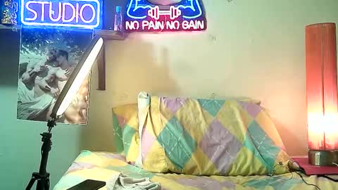 Snapshot of yeisoncastellanos1999 chatting on 25, 11, 2025 yeisoncastellanos1999 online show from 25, 11, 2025