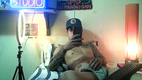 yeisoncastellanos1999 online show from 5, 5, 2026