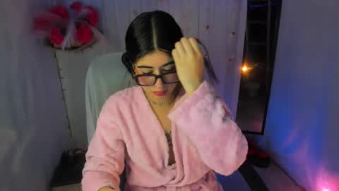 Snapshot of yelina_mh chatting on 9, 3, 2026 YELINA online show from 9, 3, 2026