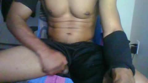 yellaboy31 online show from 22, 10, 2025