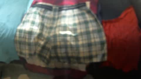 Snapshot of yellowsnakes chatting on 13, 10, 2025 . y e l l o w s n a k e s . online show from 13, 10, 2025