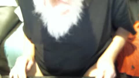 Snapshot of yellowsnakes chatting on 14, 11, 2025 . y e l l o w s n a k e s . online show from 14, 11, 2025