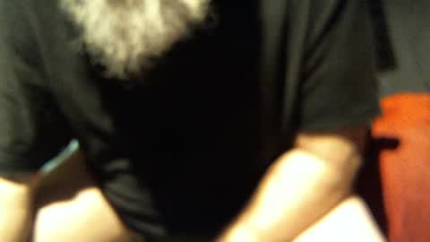 Snapshot of yellowsnakes chatting on 18, 11, 2025 . y e l l o w s n a k e s . online show from 18, 11, 2025