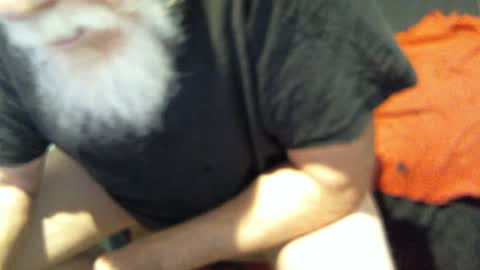 Snapshot of yellowsnakes chatting on 27, 11, 2025 . y e l l o w s n a k e s . online show from 27, 11, 2025