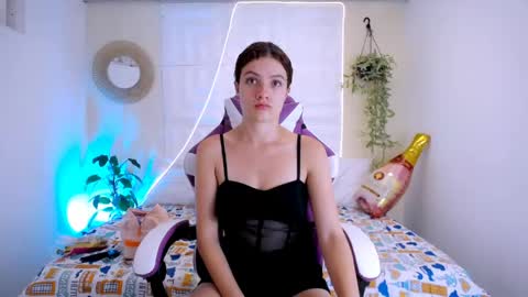 Snapshot of yemfairymcry chatting on 3, 5, 2026 YEM online show from 3, 5, 2026