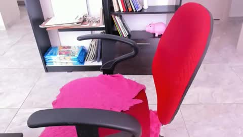 yenlo01 online show from 28, 1, 2025