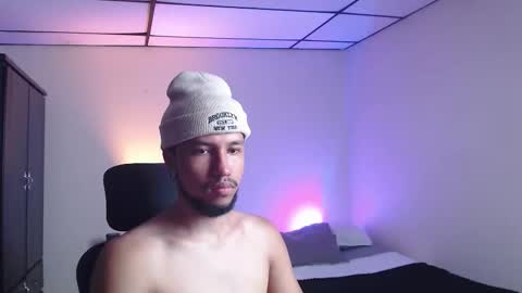 Snapshot of yerfon_s1 chatting on 20, 11, 2025 Yeff ind. model online show from 20, 11, 2025