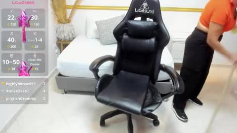 yesenia online show from 21, 1, 2025